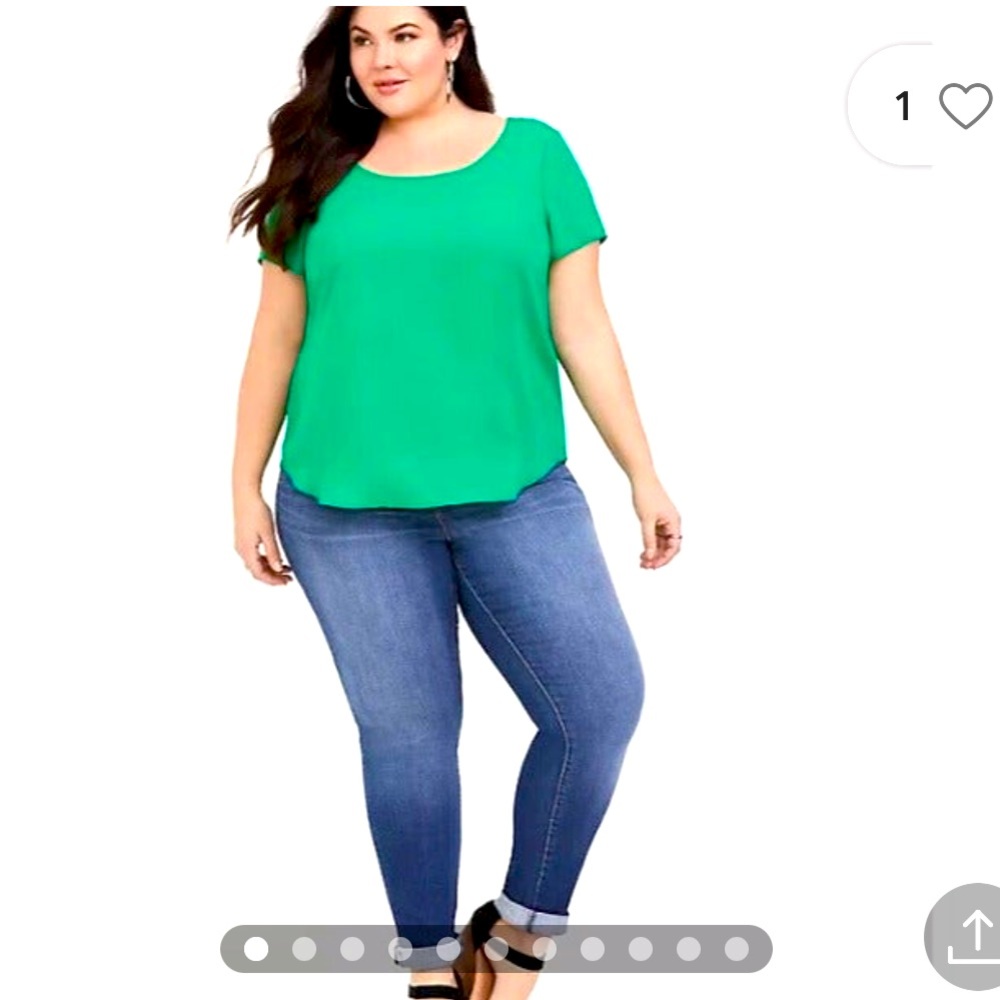 Torrid Abbey Green Caged Back Short Sleeve Blouse